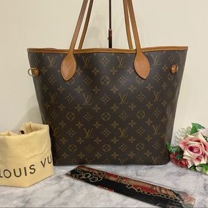 ❌ SOLD ❌ 💯 Authentic Louis Vuitton Mono Neverfull MM